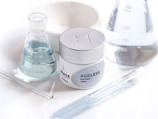 AGELESS - Total Repair Crème - Afbeelding 2